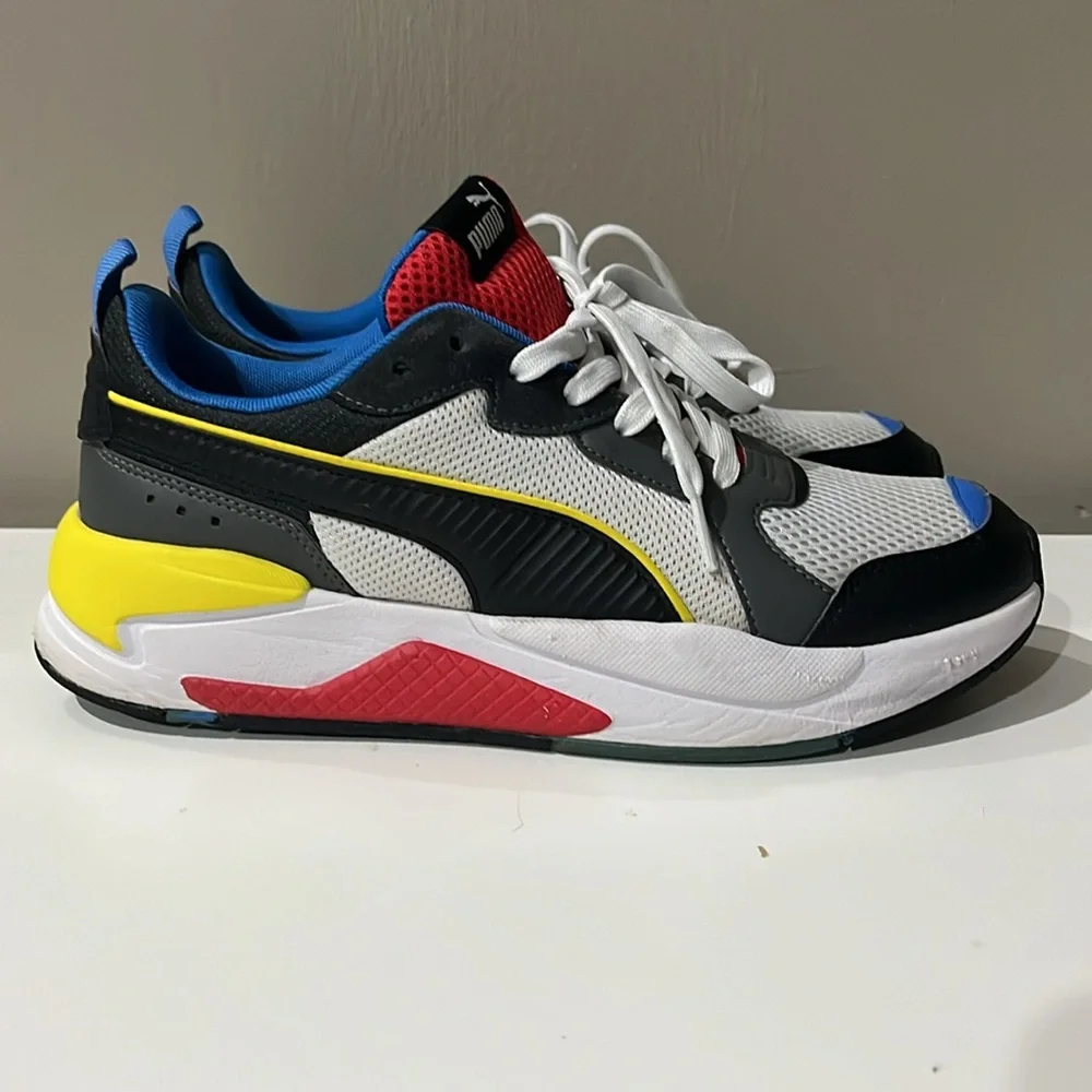 Puma - Picture 4 of 6